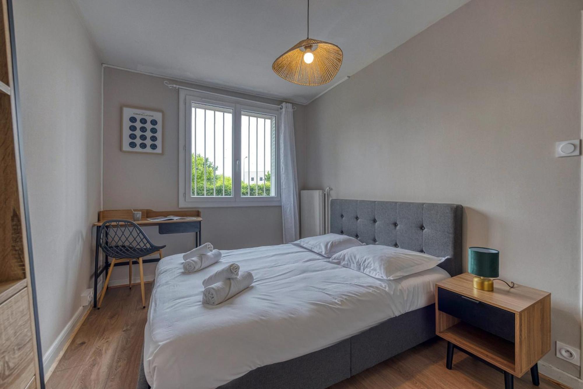 Le Liberation - Hotel Lesdigueres - Rocade Grenoble Eksteriør bilde